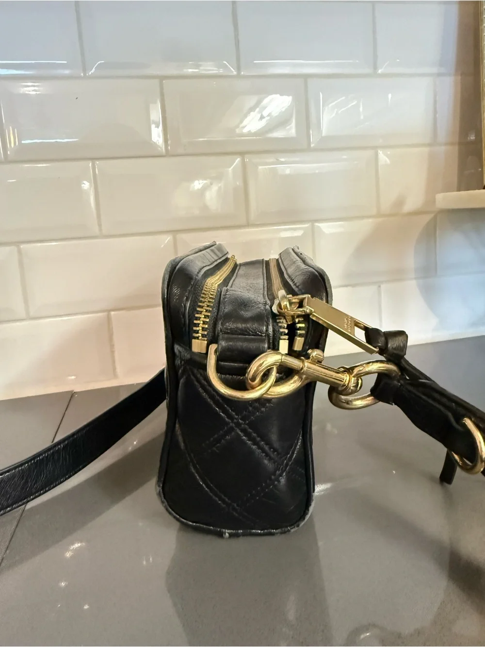 Marc Jacobs Black Quilted Snapshot Crossbody with Gold Hardware - Picture 8 of 11